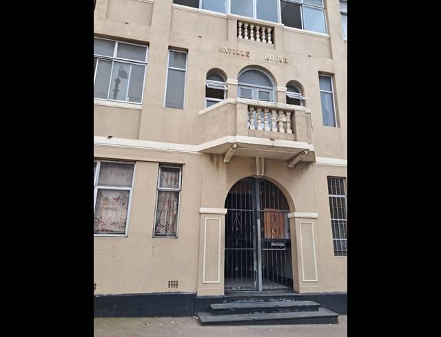 2 BEDROOM APARTMENT BLOCK FOR SALE IN GQEBERHA CENTRAL